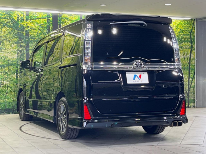 2015 Toyota Voxy DBA-ZRR80W (UW-69f2a5746232c)[4]