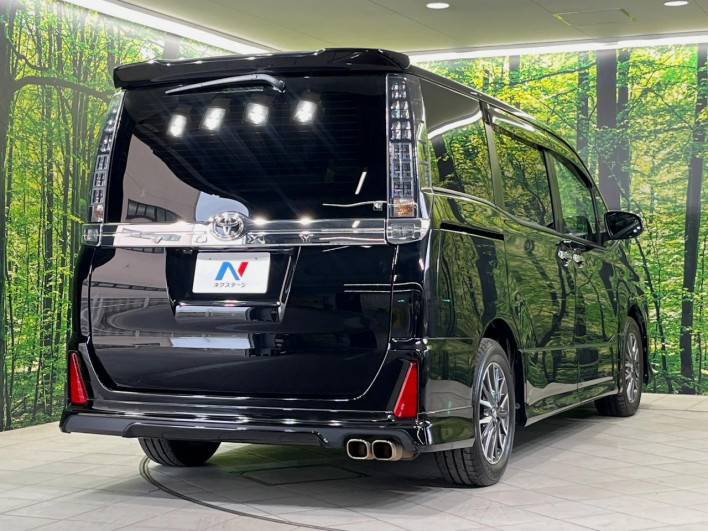 2015 Toyota Voxy DBA-ZRR80W (UW-69f2a5746232c)[6]