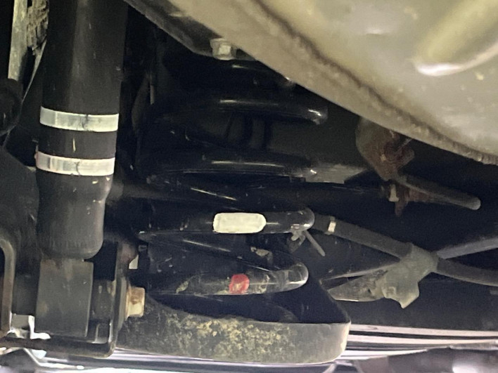 2017 Toyota Voxy DBA-ZRR80W (UW-69f2a575a9d80)[23]