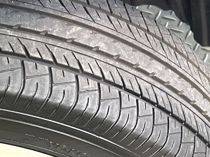 2017 Toyota Voxy DBA-ZRR80W (UW-69f2a575a9d80)[19]
