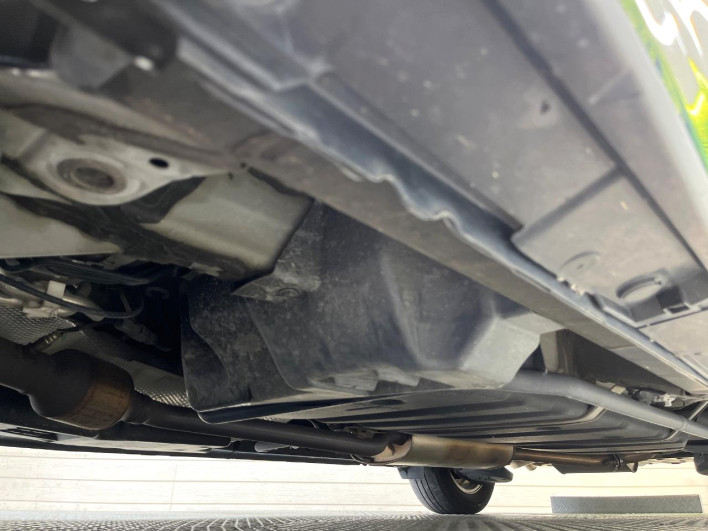 2019 Toyota Esquire DBA-ZRR80G (UW-69f2a577119f1)[23]