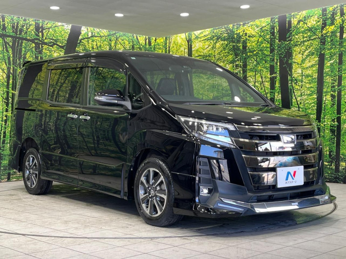 2018 Toyota Noah DBA-ZRR85W (UW-69f2a57a42fe4)[8]