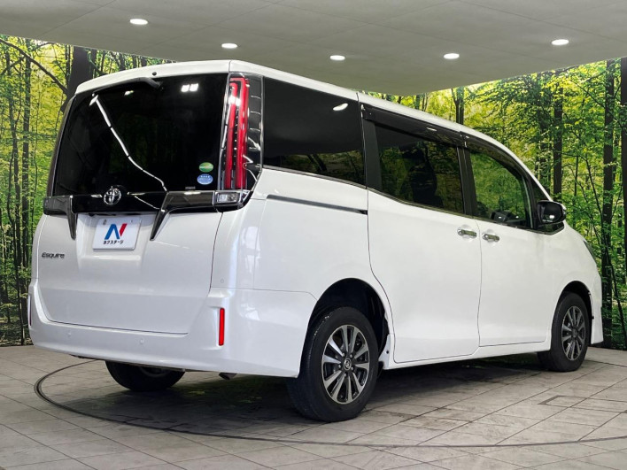 2019 Toyota Esquire DBA-ZRR85G (UW-69f2a57a6192e)[25]