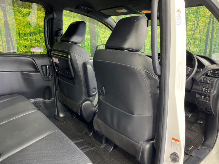 2019 Toyota Esquire DBA-ZRR85G (UW-69f2a57a6192e)[15]