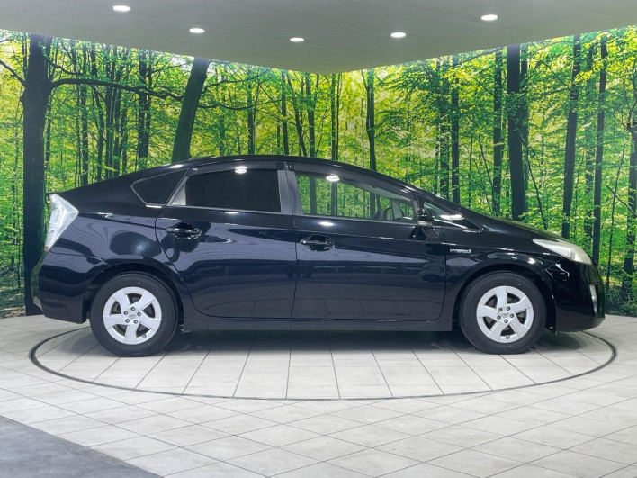 2009 Toyota Prius DAA-ZVW30 (UW-69f2a57eb45f4)[22]