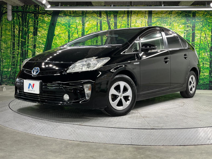 2013 Toyota Prius DAA-ZVW30 (UW-69f2a57f0b9a0)[0]