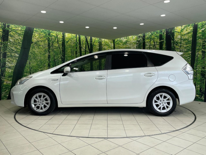 2012 Toyota Prius α DAA-ZVW40W (UW-69f2a57f496cc)[13]