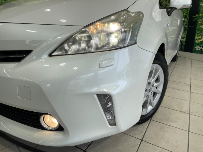 2012 Toyota Prius α DAA-ZVW40W (UW-69f2a57f496cc)[6]