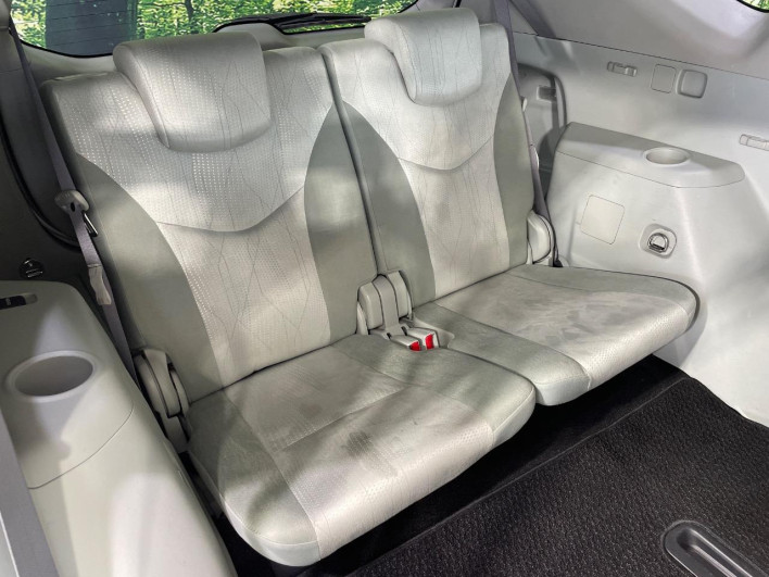 2012 Toyota Prius α DAA-ZVW40W (UW-69f2a57f496cc)[28]