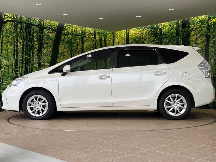 2014 Toyota Prius α DAA-ZVW41W (UW-69f2a580bcd97)[11]