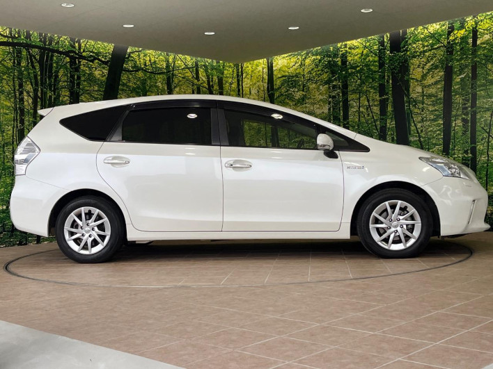 2014 Toyota Prius α DAA-ZVW41W (UW-69f2a580bcd97)[7]