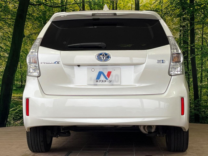2014 Toyota Prius α DAA-ZVW41W (UW-69f2a580bcd97)[9]