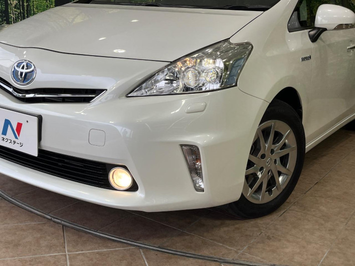 2014 Toyota Prius α DAA-ZVW41W (UW-69f2a580bcd97)[12]