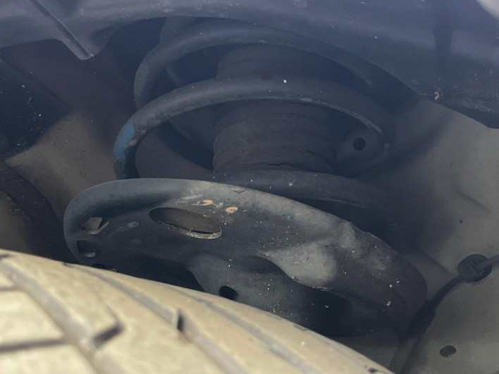 2015 Toyota Prius α DAA-ZVW41W (UW-69f2a580d05b5)[6]