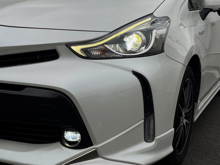 2015 Toyota Prius α DAA-ZVW41W (UW-69f2a580d05b5)[17]