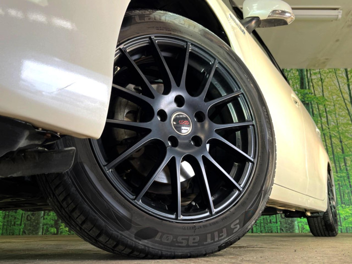 2012 Toyota Prius α DAA-ZVW41W (UW-69f2a581b00c6)[7]