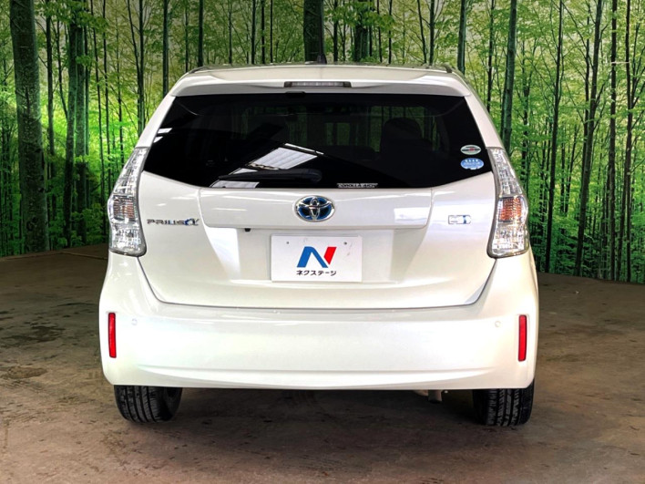 2012 Toyota Prius α DAA-ZVW41W (UW-69f2a581b00c6)[21]