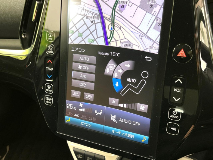 2017 Toyota Prius PHV DLA-ZVW52 (UW-69f2a5877a309)[21]