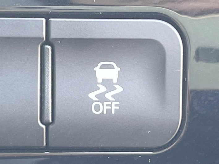 2016 Toyota Prius DAA-ZVW55 (UW-69f2a58866bc3)[23]