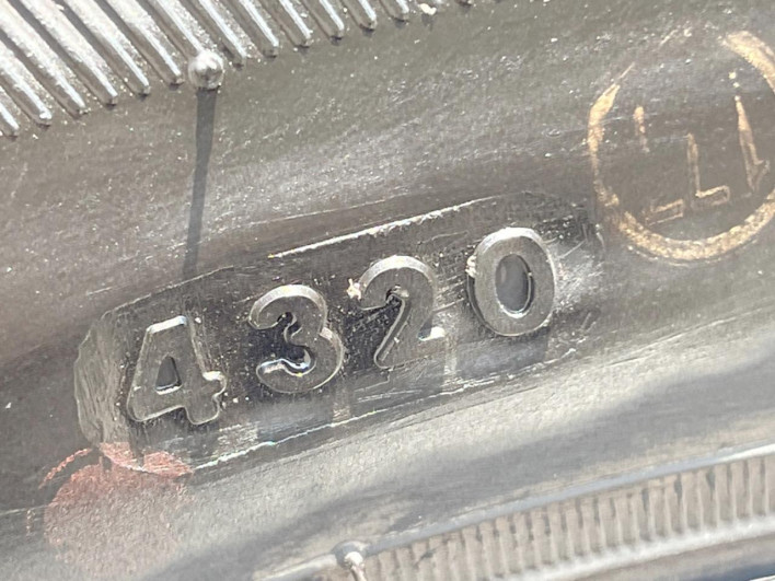 2016 Toyota Prius DAA-ZVW55 (UW-69f2a58866bc3)[14]