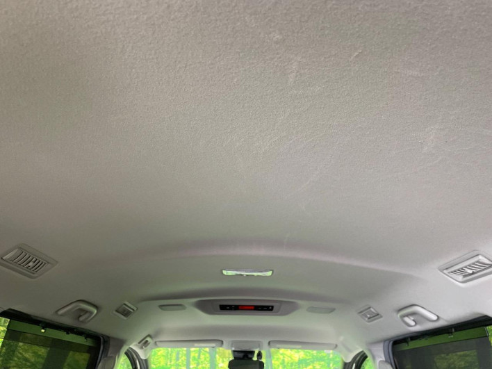 2016 Toyota Noah DAA-ZWR80G (UW-69f2a590a26c2)[23]