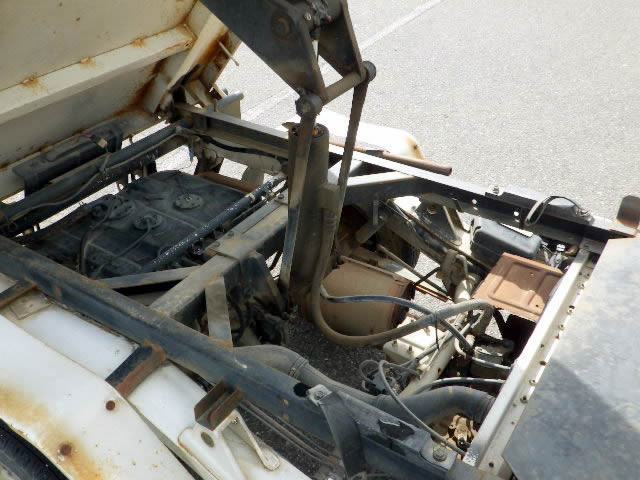 1998 Daihatsu Hijet Truck S110P (UW-6a05449f2e2cf)[24]