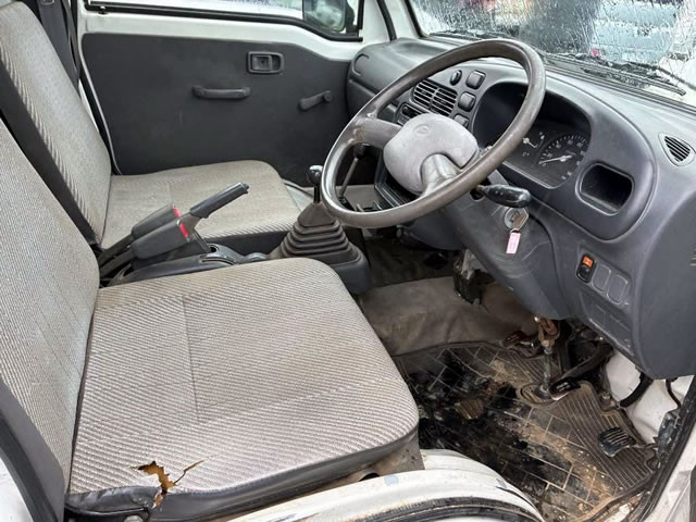 1998 Daihatsu Hijet Truck S110P (UW-69f304c392007)[5]