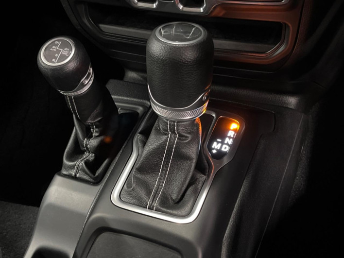 2019 Chrysler Jeep Wrangler Unlimited ABA-JL36L (UW-69f49525bcaee)[13]