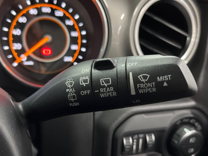 2019 Chrysler Jeep Wrangler Unlimited ABA-JL36L (UW-69f49525bcaee)[18]
