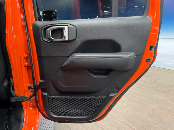 2019 Chrysler Jeep Wrangler Unlimited ABA-JL36L (UW-69f49525bcaee)[22]