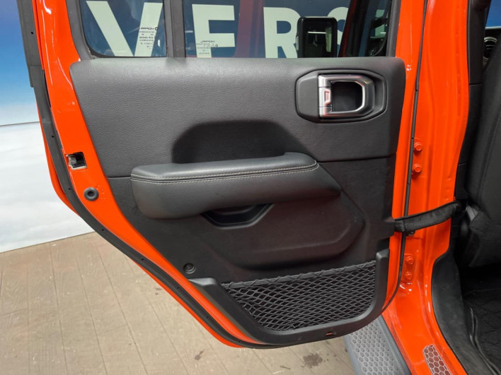 2019 Chrysler Jeep Wrangler Unlimited ABA-JL36L (UW-69f49525bcaee)[29]