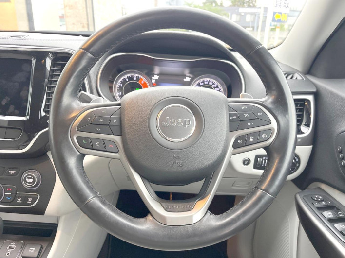 2018 Chrysler Jeep Cherokee ABA-KL20L (UW-69f49527c48f1)[19]