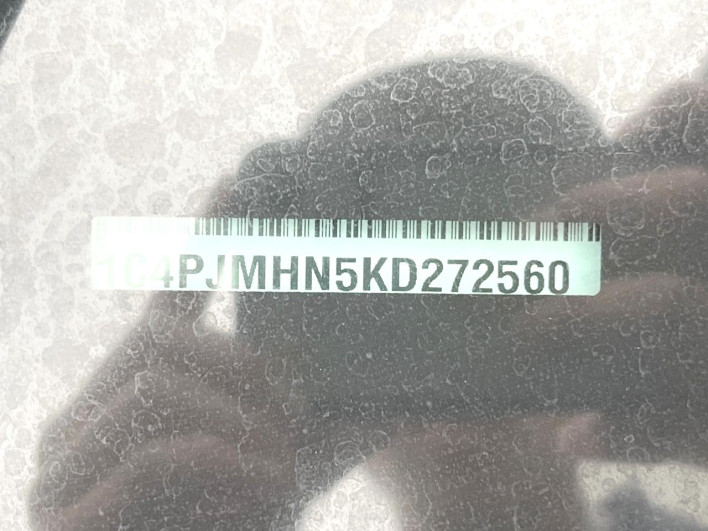 2018 Chrysler Jeep Cherokee ABA-KL20L (UW-69f49527c48f1)[1]