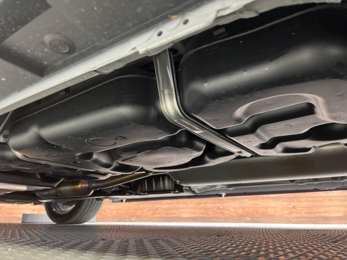 2025 Toyota Vellfire Hybrid 6AA-AAHH40W (UW-69f49530a1dc9)[22]