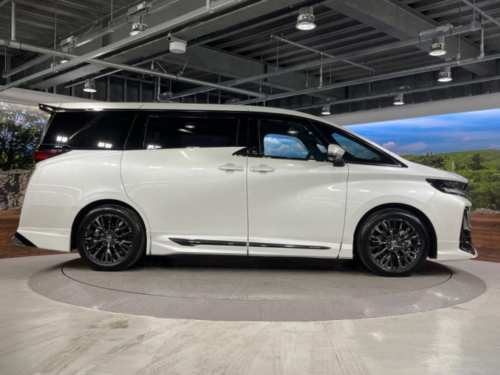 2025 Toyota Vellfire Hybrid 6AA-AAHH40W (UW-69f49530a1dc9)[7]
