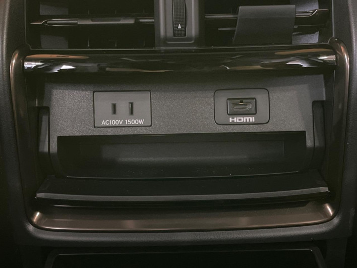2025 Toyota Vellfire Hybrid 6AA-AAHH40W (UW-69f49530b5d33)[27]