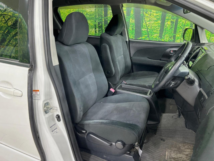2015 Toyota Estima DBA-ACR50W (UW-69f4953410a6d)[18]