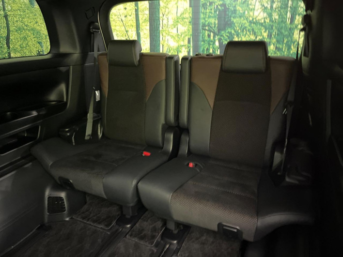 2017 Toyota Alphard DBA-AGH30W (UW-69f4953490449)[29]