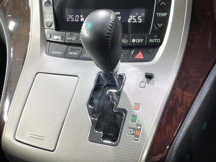 2011 Toyota Vellfire DBA-ANH25W (UW-69f4953e72e52)[22]
