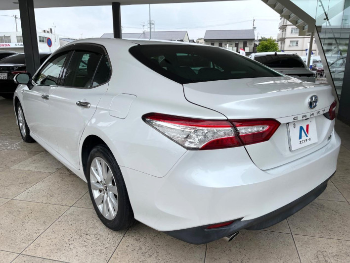 2018 Toyota Camry DAA-AXVH70 (UW-69f4954887211)[18]