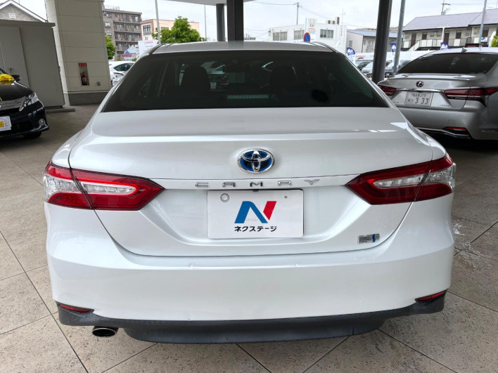 2018 Toyota Camry DAA-AXVH70 (UW-69f4954887211)[19]