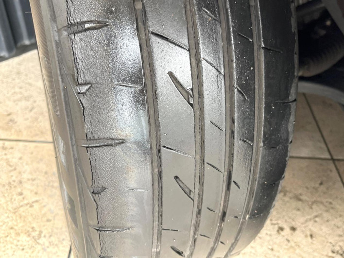 2018 Toyota Camry DAA-AXVH70 (UW-69f4954887211)[1]