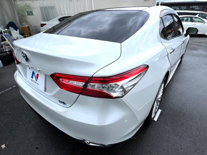 2018 Toyota Camry DAA-AXVH70 (UW-69f49548d6ead)[22]