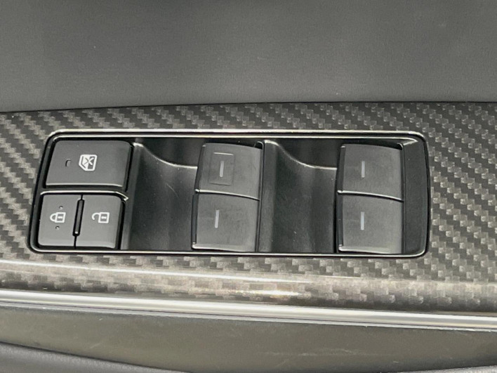 2021 Toyota Crown Hybrid 6AA-AZSH21 (UW-69f4954cb992e)[27]