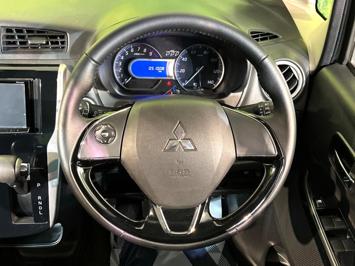 2015 Mitsubishi ek Custom DBA-B11W (UW-69f49551e2f81)[5]