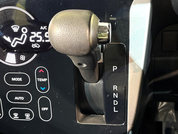 2015 Mitsubishi ek Custom DBA-B11W (UW-69f49551e2f81)[18]