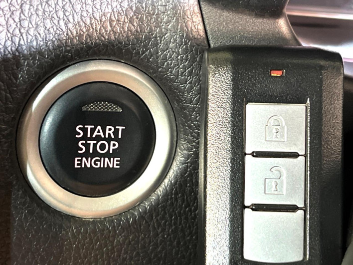 2015 Mitsubishi ek Custom DBA-B11W (UW-69f49551e2f81)[15]
