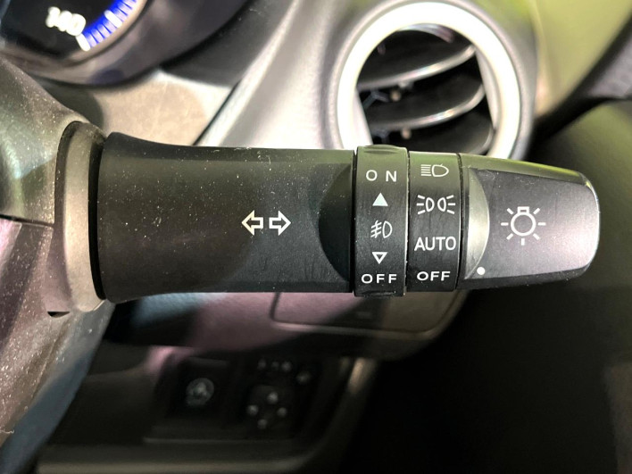 2015 Mitsubishi ek Custom DBA-B11W (UW-69f49551e2f81)[24]