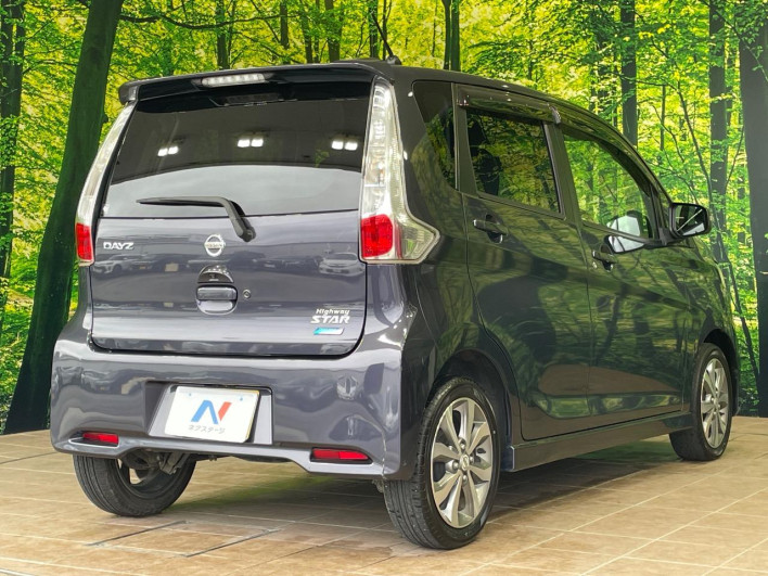 2014 Nissan Days DBA-B21W (UW-69f49556044f4)[8]
