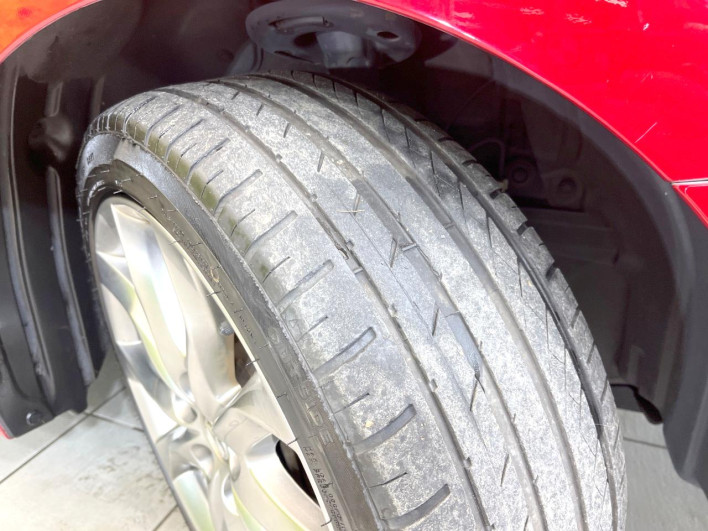 2015 Mazda Axela Sports LDA-BM2FS (UW-69f4956861d7c)[6]